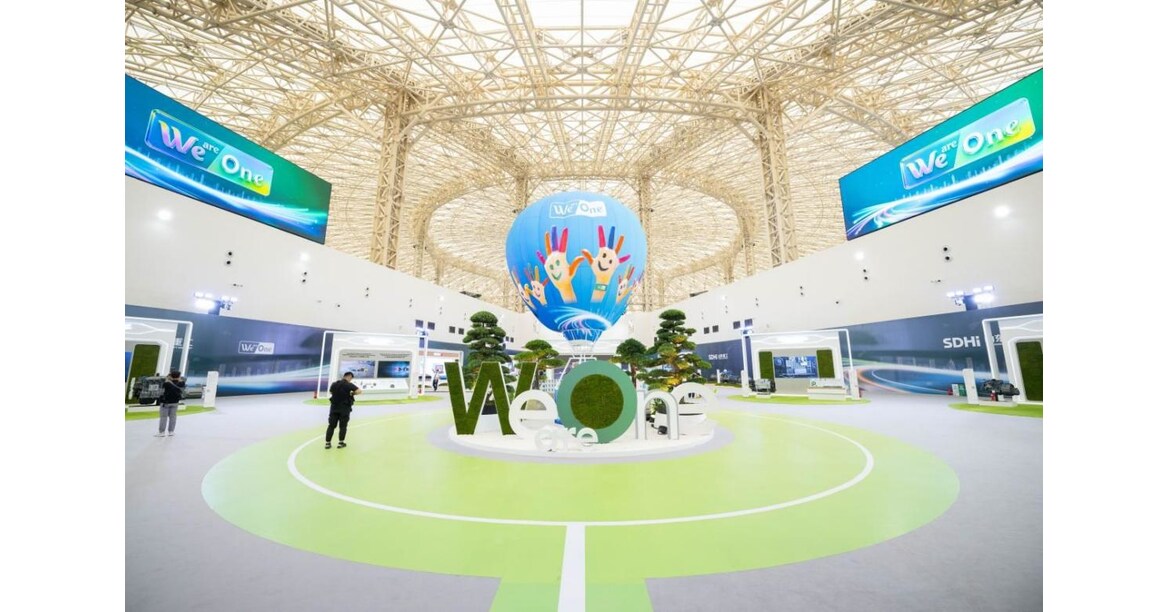 Weichai technology showcase image from the Vietnam event release.
